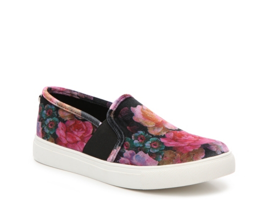 steve madden pink velvet sneakers